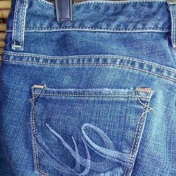 Express 0 Distressed Low Rise Jeans - Picture 8 of 8